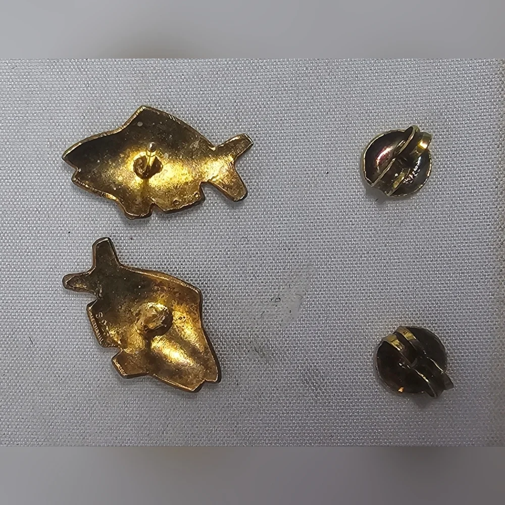 Vintage Sterling Gold Plated Handmade Enamel Cloisonne Fish Shape Stud Earrings - Picture 4 of 6